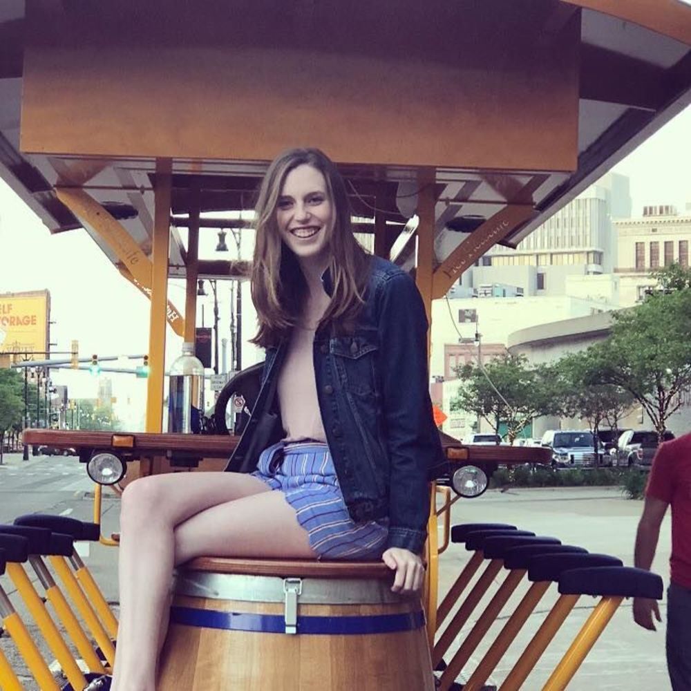 Meet your Posher, Kelsy